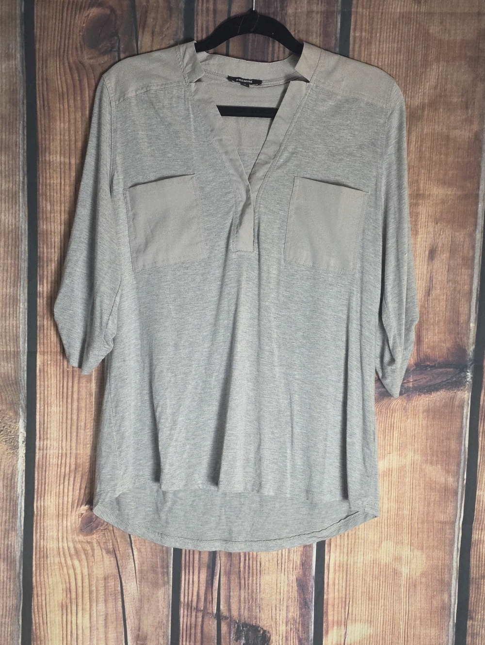 Premise Medium Light Gray V-Neck Pocket Tunic